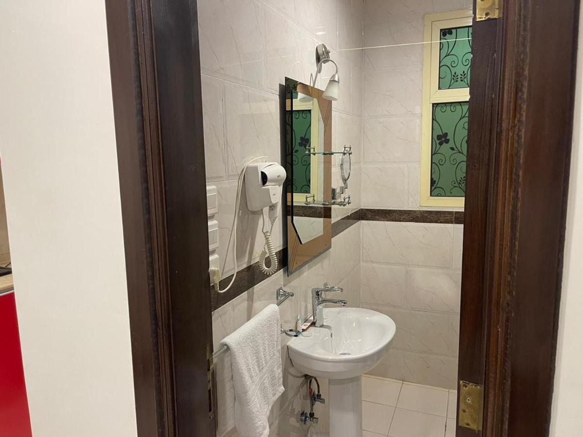 Dar Hotel Suites Jiddah Esterno foto