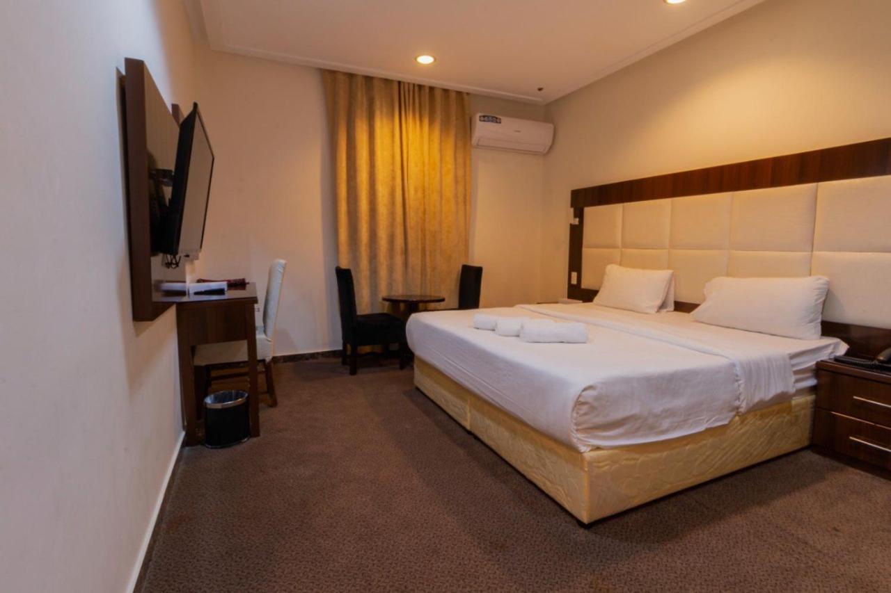 Dar Hotel Suites Jiddah Esterno foto