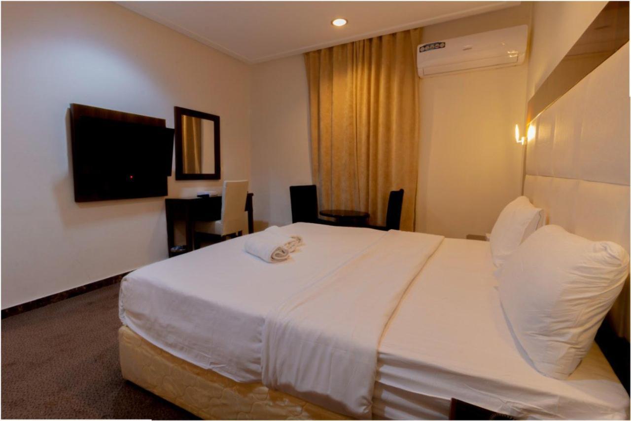 Dar Hotel Suites Jiddah Esterno foto